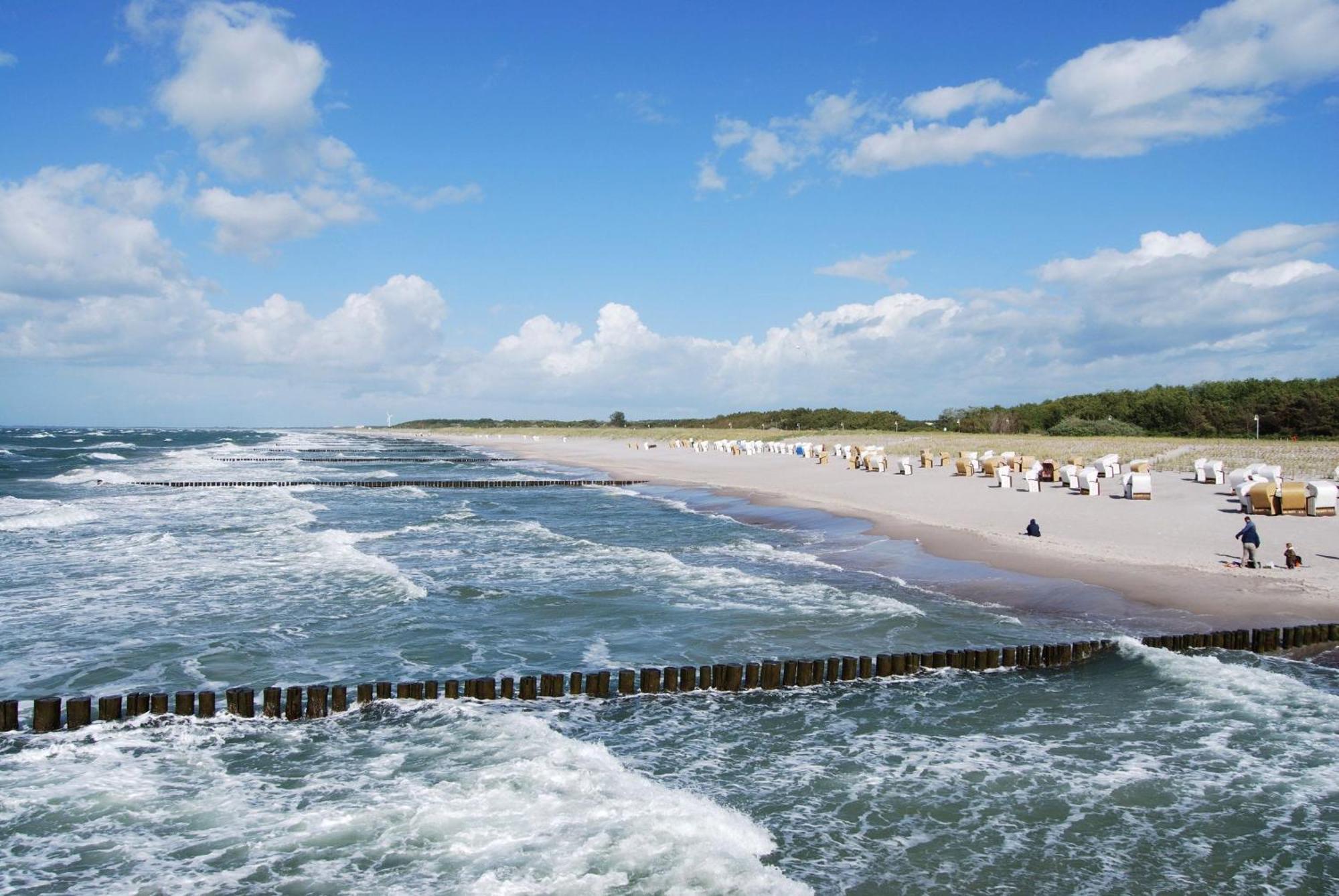 Ferienwohnung Wiek Im Hafenkieker Wiek auf Rügen Exterior foto